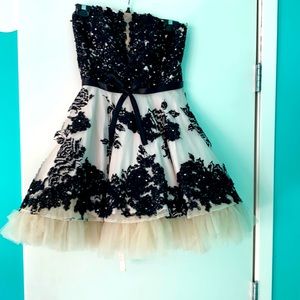 Feeling Jovani !!!  A cocktail dress for teen.